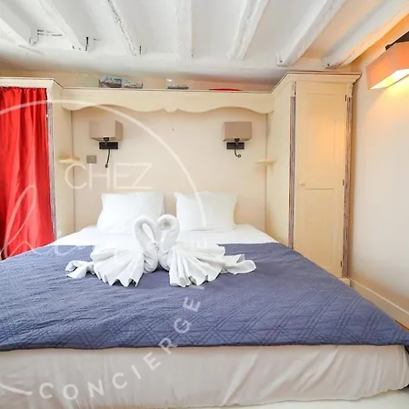 Charming Apartment Central Lovely Area 4 People Appartamento