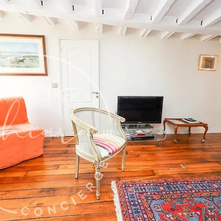 Appartamento Charming Apartment Central Lovely Area 4 People Parigi